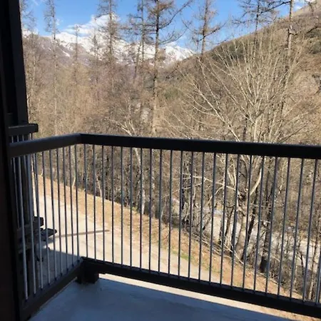 Joli Montagne Au Pied Des Pistes Appartamento