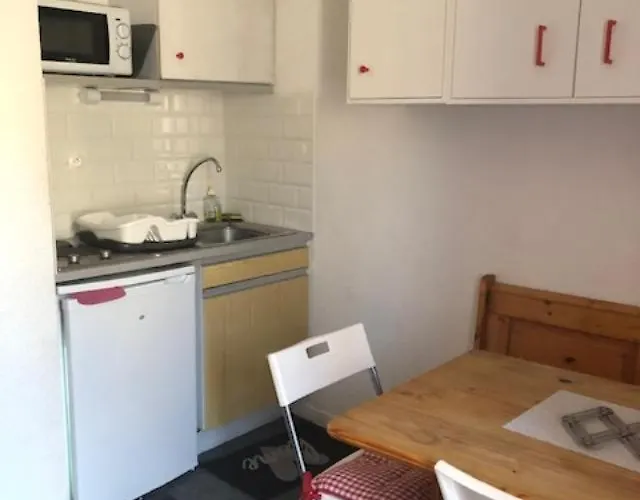 Joli Montagne Au Pied Des Pistes